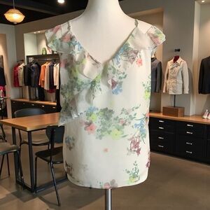 TED BAKER MEEYAH PERGOLA CAMI WITH A FLORAL PATTERN & RUFFLE DETAILS/ Size 4